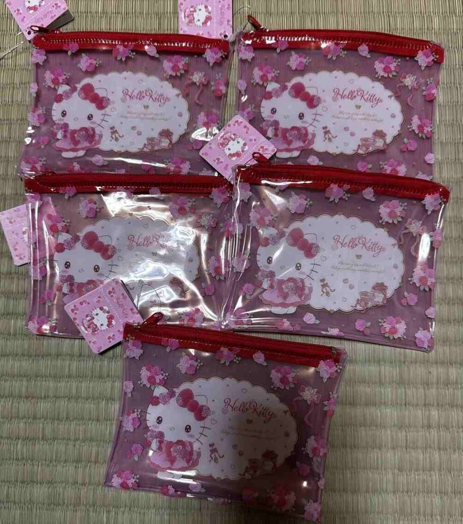 Ví nhựa Sanrio nhiều mẫu