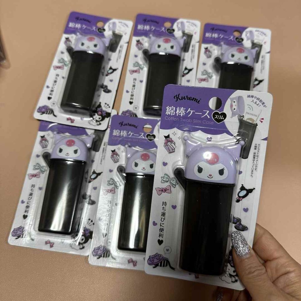 Hộp đựng tăm bông Kuromi