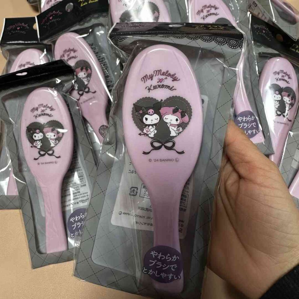 Lược chải tóc My Melody-Kuromi